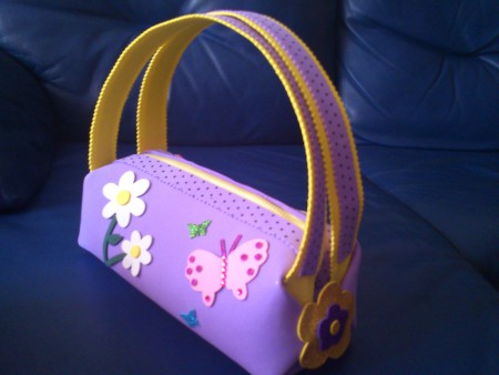 Bolso de goma eva